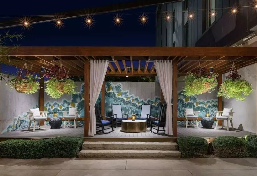 ホテル Indigo Athens University Area, An Ihg