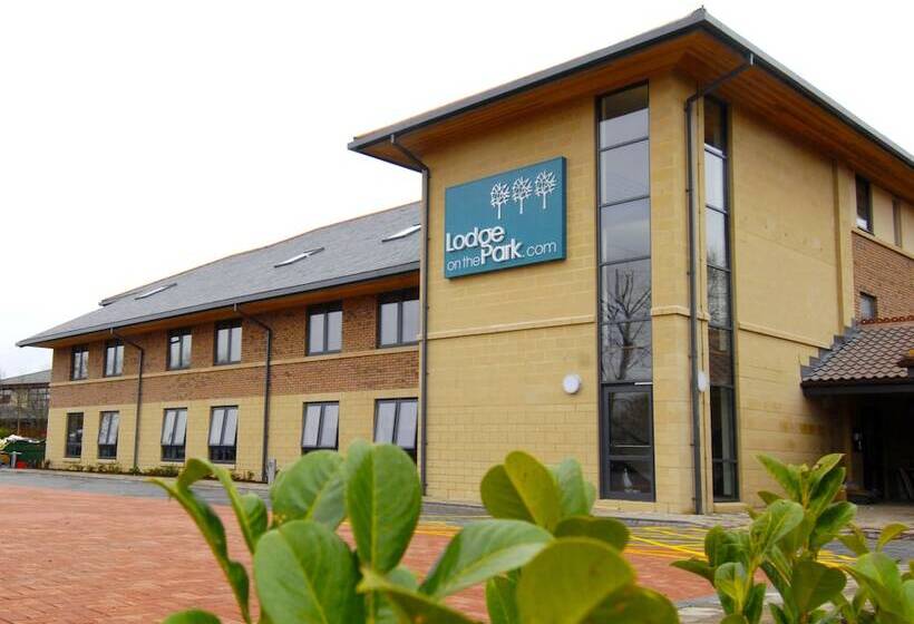 فندق Lodge At Bristol