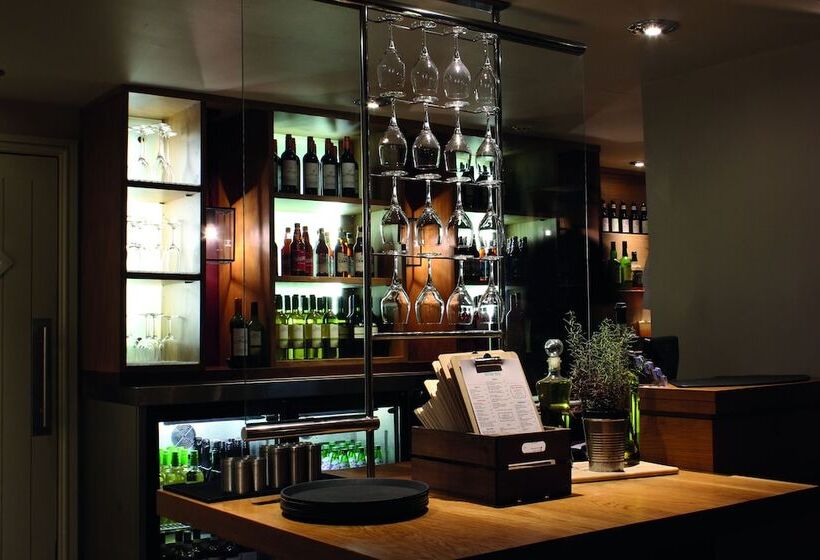 فندق Lodge At Bristol