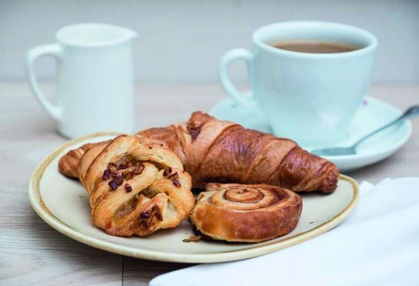 فندق Lodge At Bristol