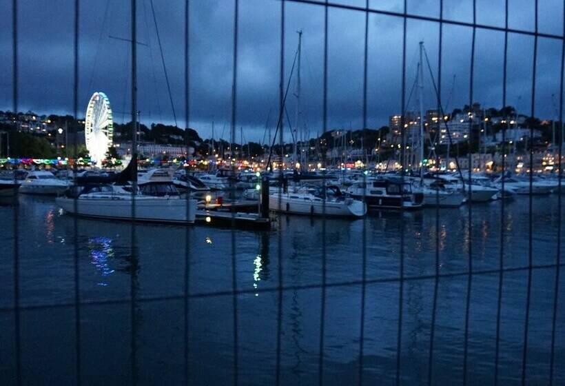 ホテル The Trouville