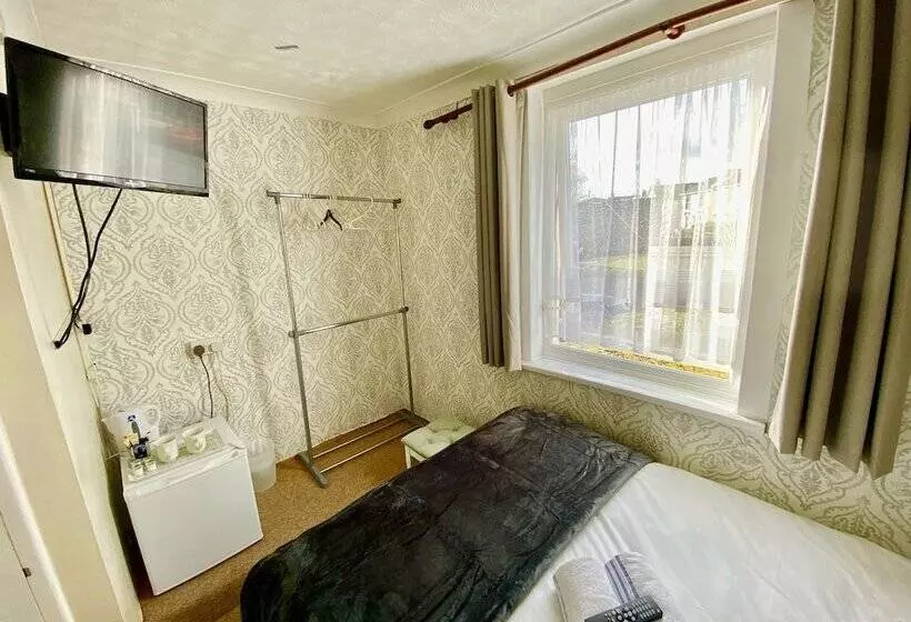 Отель The Trouville