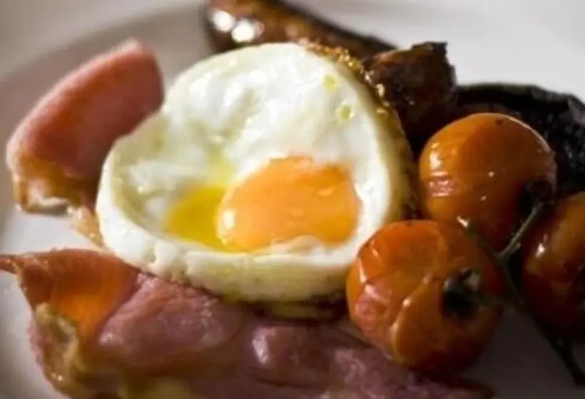 酒店 The White Lion Inn