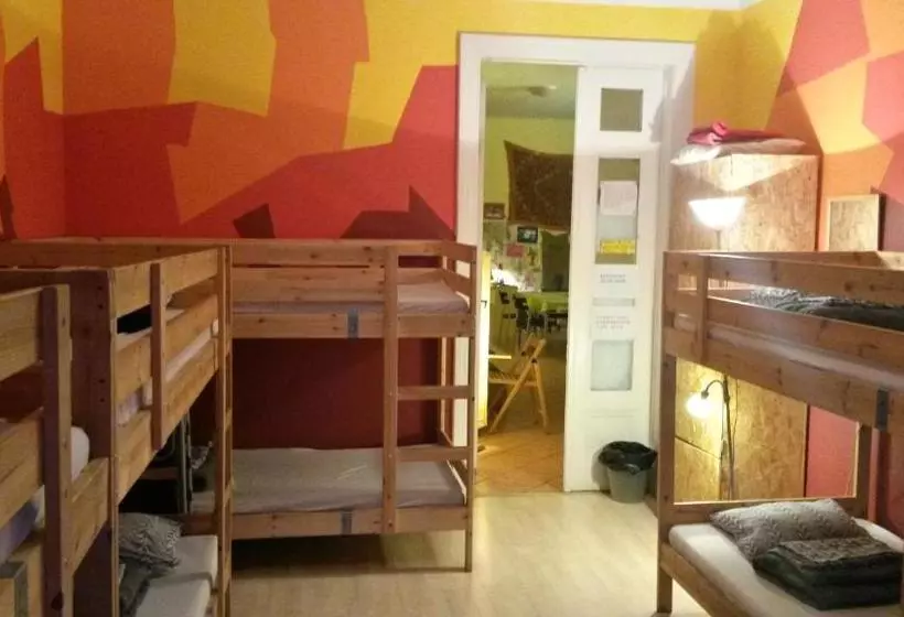 Oleander Hostel