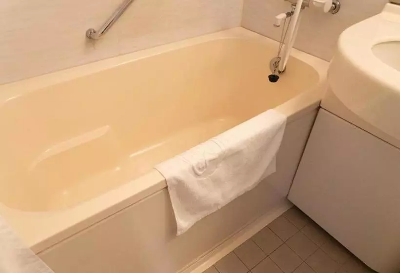 فندق Pearl  Yaesu