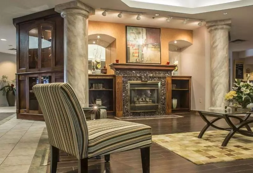 ホテル Clarion  & Conference Centre