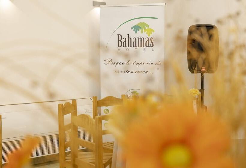 בית מלון כפרי Bahamas