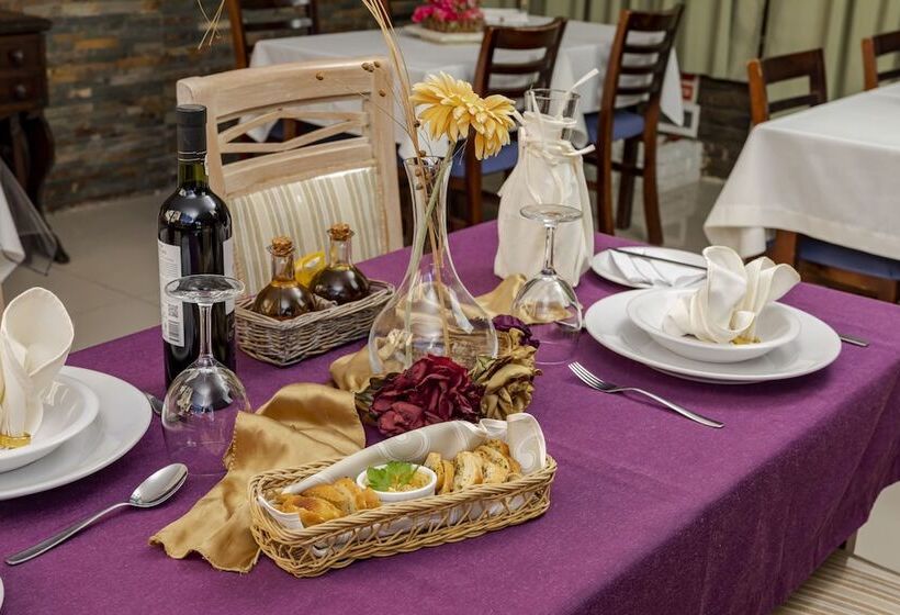 בית מלון כפרי Bahamas