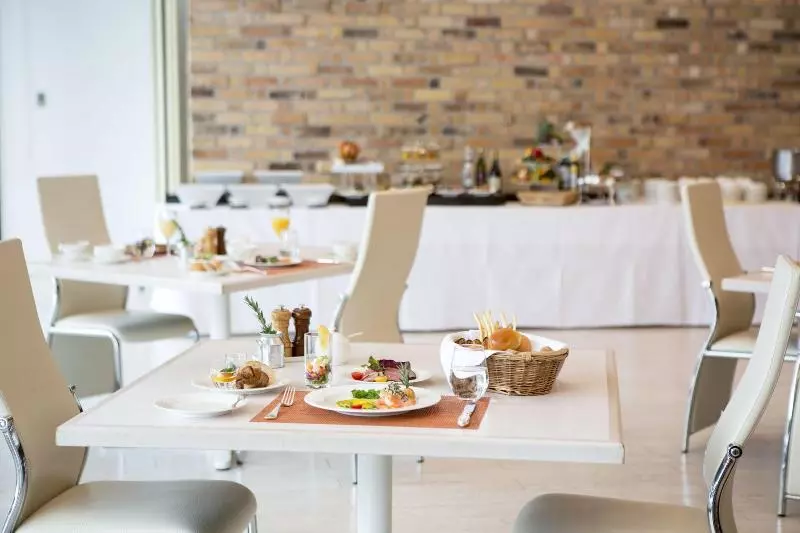 Отель Granmirage