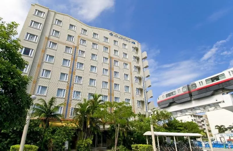 בית מלון כפרי Gran View Okinawa