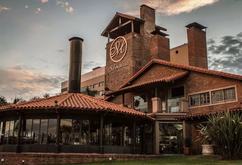 هتل Holiday Inn Ezeiza Airport, An Ihg