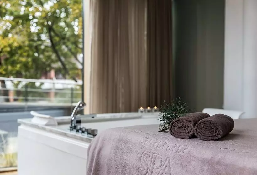 هتل Palanga Life Balance Spa
