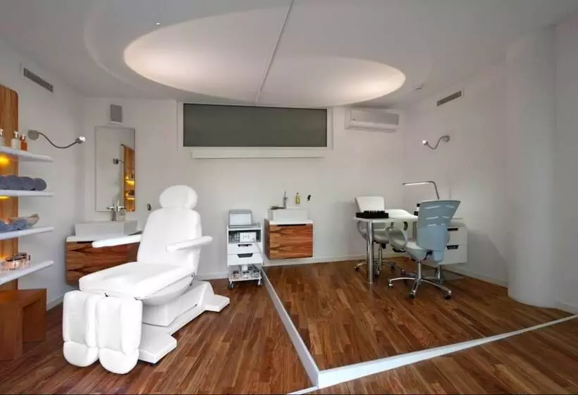 هتل Palanga Life Balance Spa