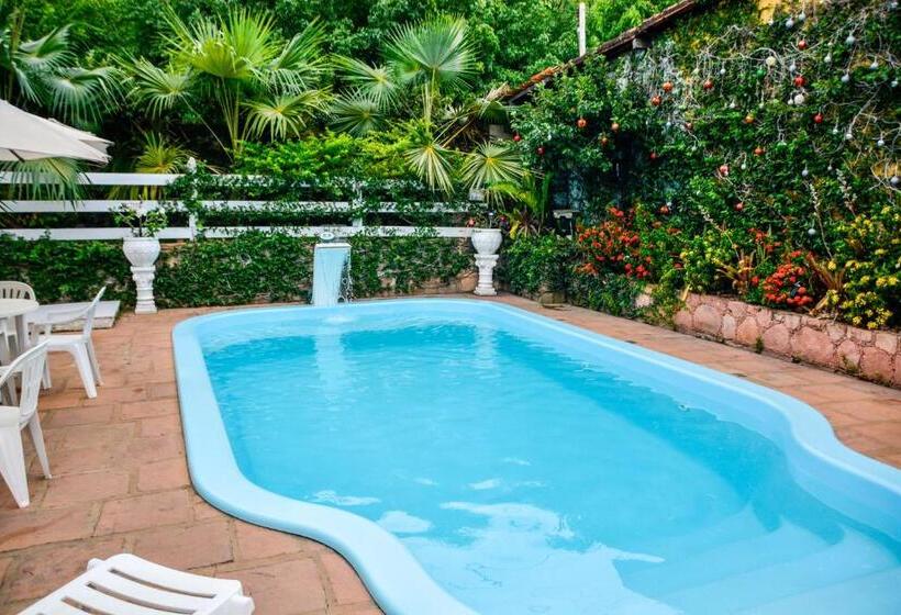 ホテル Pousada Das Arvores