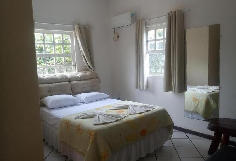 ホテル Pousada Das Arvores