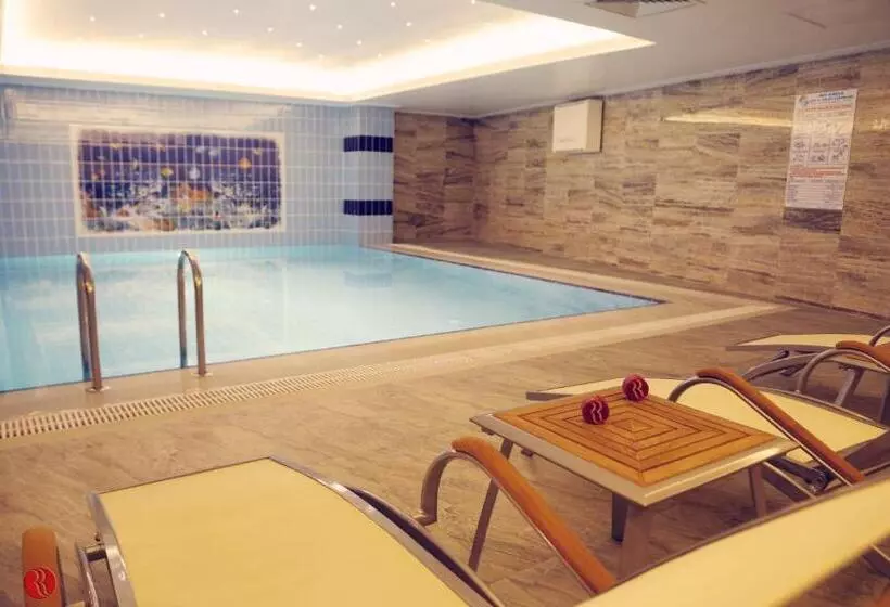 בית מלון כפרי Ramada Plaza By Wyndham Kahramanmaras