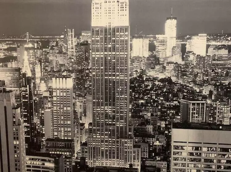 酒店 Red Carpet Inn Elmwood