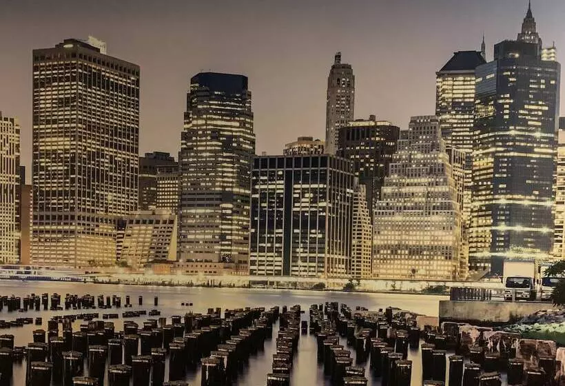 酒店 Red Carpet Inn Elmwood