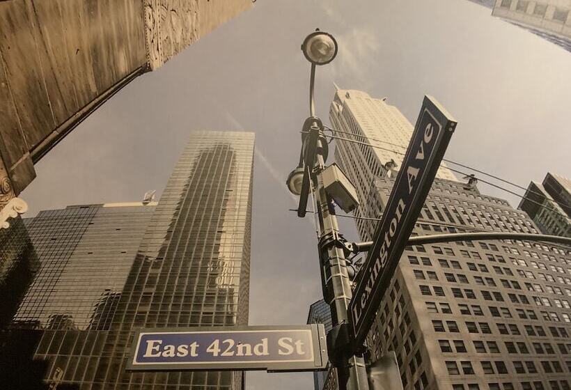 호텔 Red Carpet Inn Elmwood