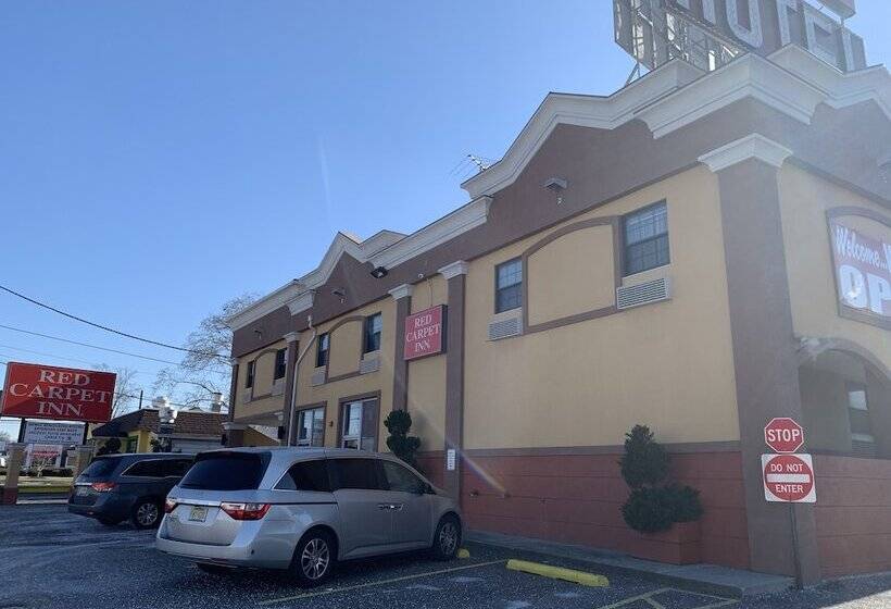 호텔 Red Carpet Inn Elmwood