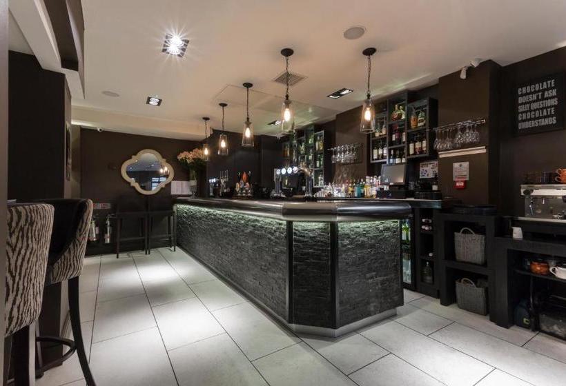 فندق The White Hart