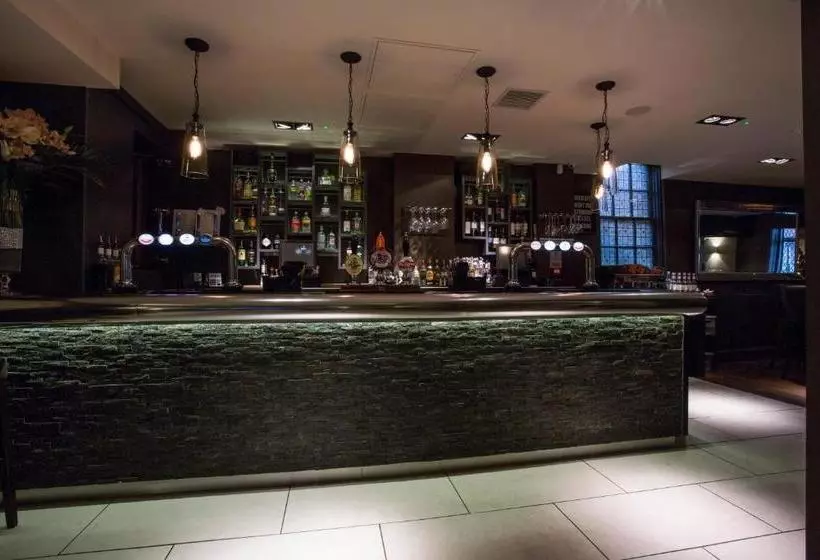 בית מלון כפרי The White Hart