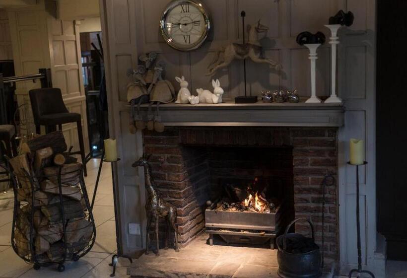 فندق The White Hart