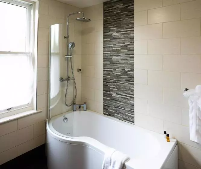 בית מלון כפרי The White Hart