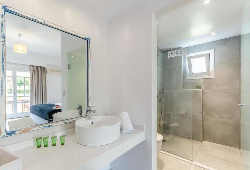 Vergina Studios & Apartments