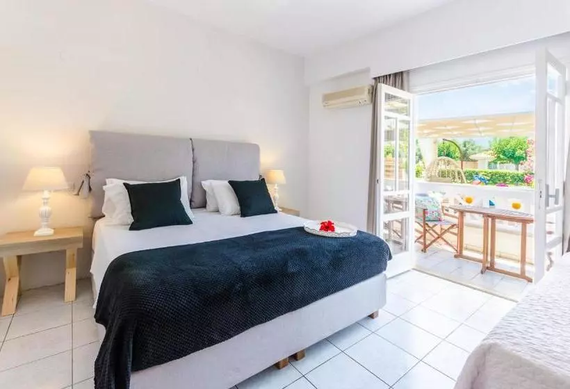 Vergina Studios & Apartments