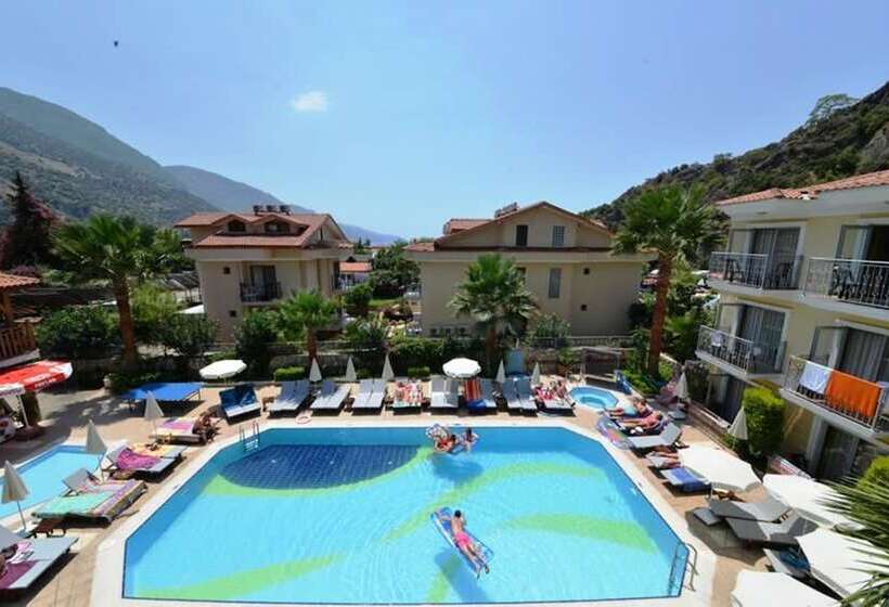 ホテル Villa Beldeniz