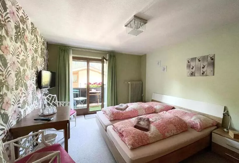 Aamiaismajoitus (B&B) Haus Gertraud