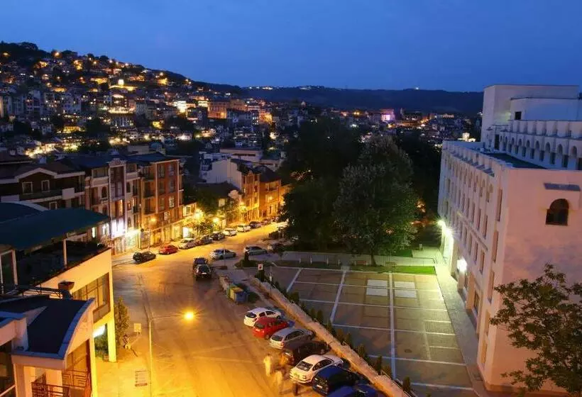 هتل City