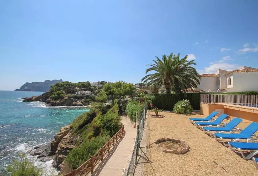 Celia Oceanfront Villa In Costa Blanca