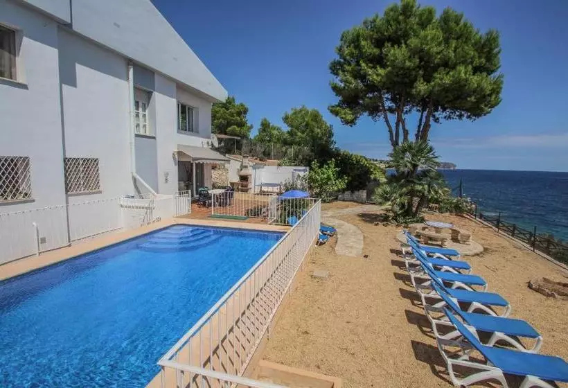 Celia Oceanfront Villa In Costa Blanca