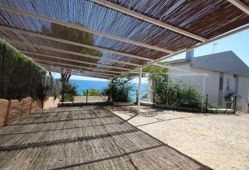 Celia Oceanfront Villa In Costa Blanca