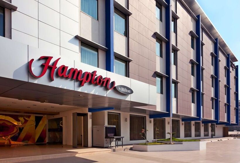 酒店 Hampton By Hilton Vadodara  Alkapuri