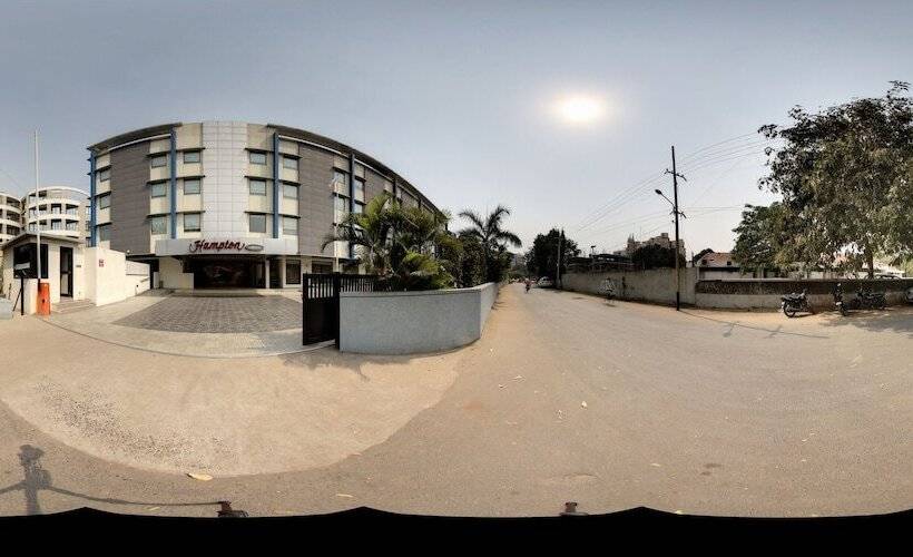 酒店 Hampton By Hilton Vadodara  Alkapuri