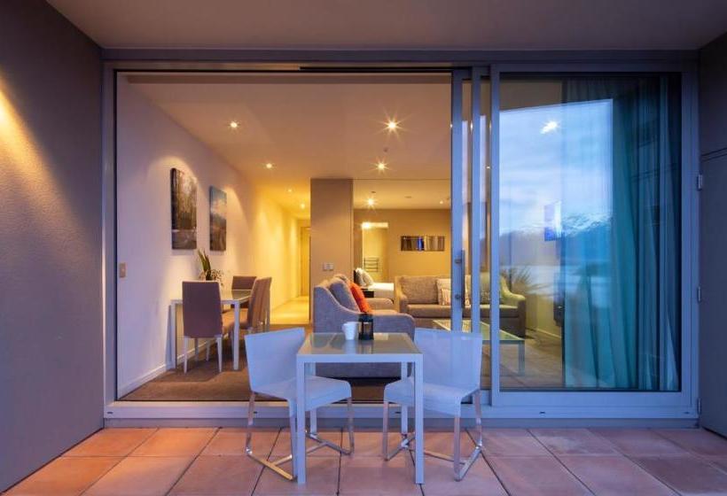 فندق Highview Apartments