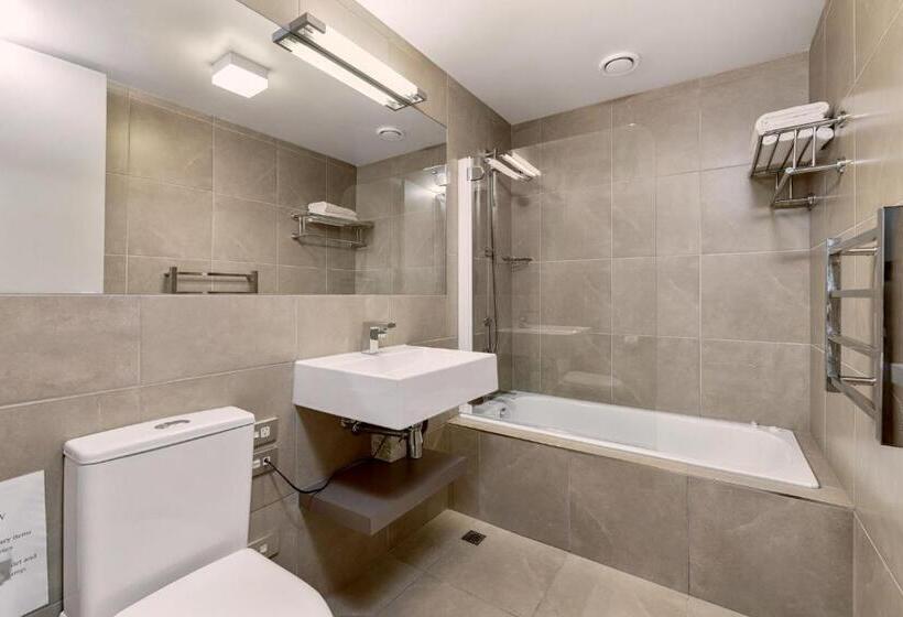 فندق Highview Apartments