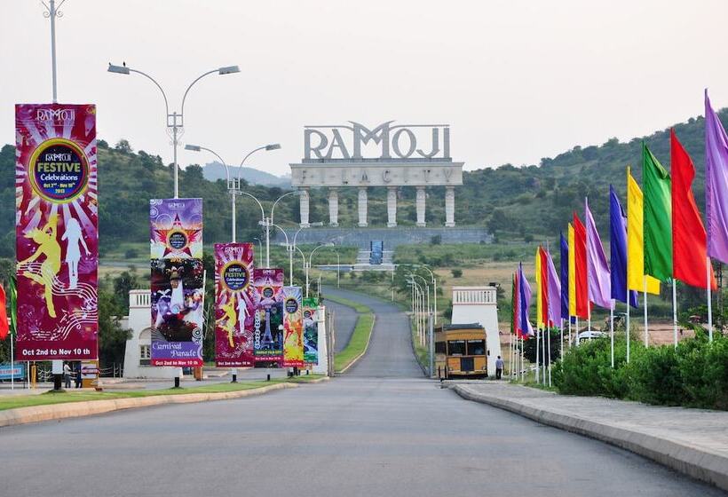 Hyderabad Marriott Hotel & Convention Centre
