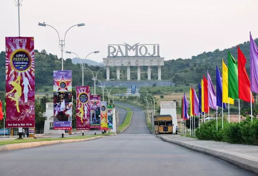 Hyderabad Marriott Hotel & Convention Centre