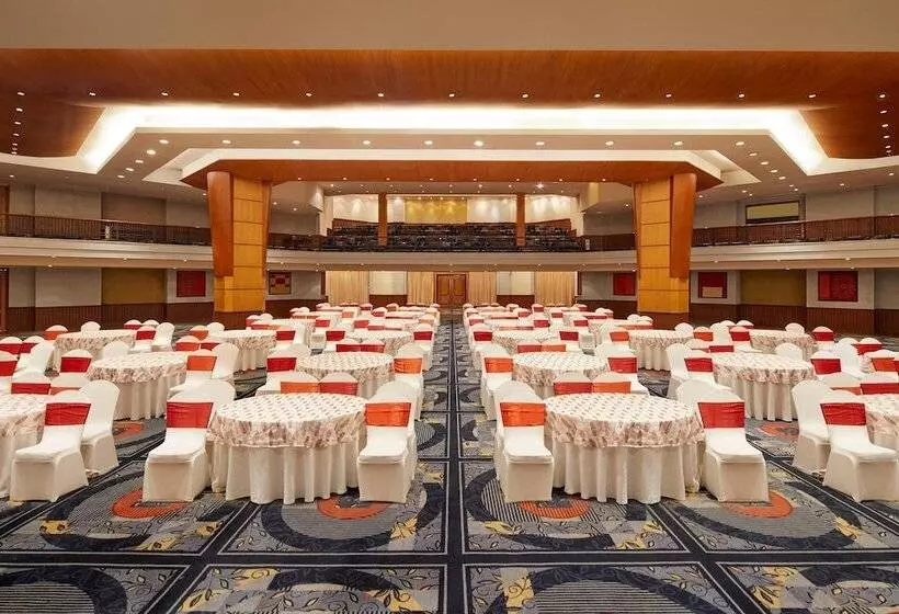 Hyderabad Marriott Hotel & Convention Centre