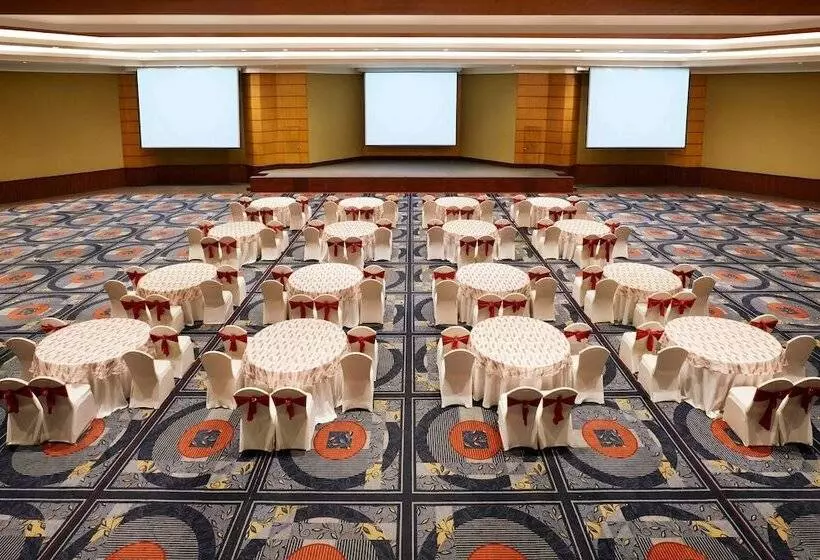 Hyderabad Marriott Hotel & Convention Centre