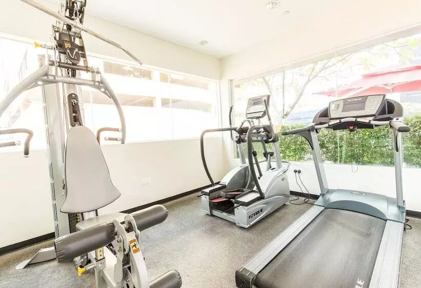 هتل Ibis Styles Singapore Albert