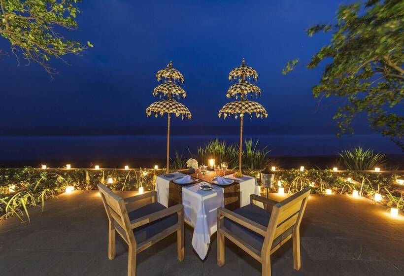 ホテル Kelapa Retreat & Spa