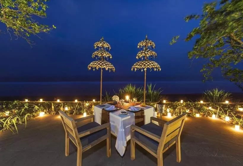 Отель Kelapa Retreat & Spa