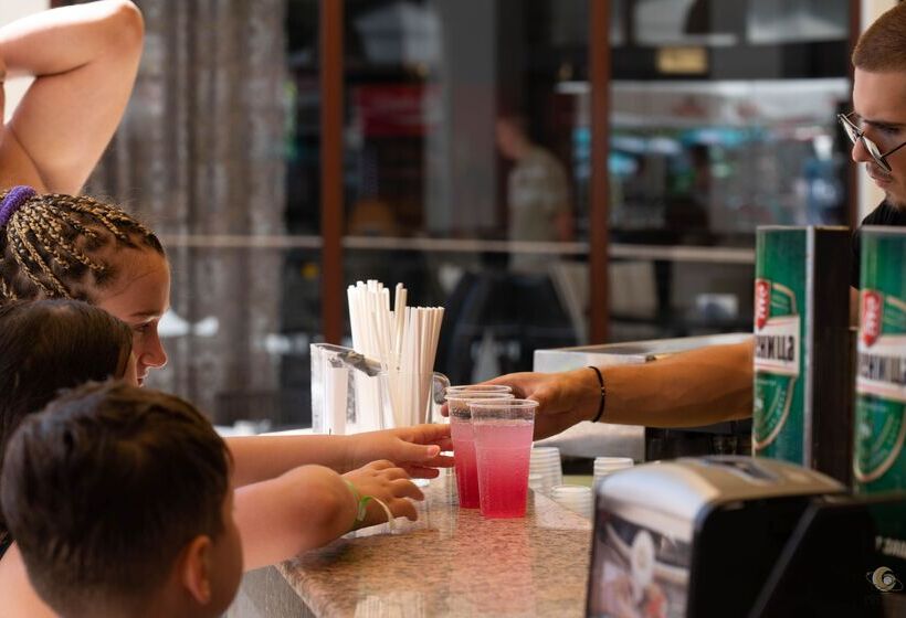 Prestige Hotel And Aquapark   All Inclusive