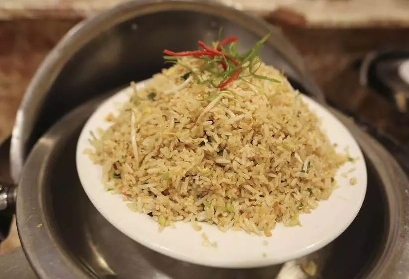 호텔 Santika Pontianak