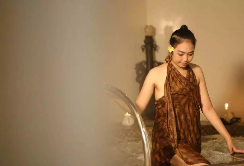 호텔 Santika Pontianak